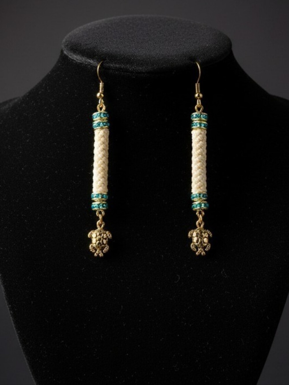 NWT Elegant Silver and Blue Drop Delica Hand Beaded Earrings